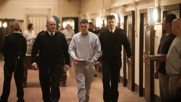 Backdrop to the movie "Starred Up" #1185411