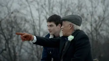 Backdrop to the movie "Gerontophilia" #1119637