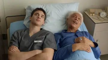Backdrop to the movie "Gerontophilia" #485777