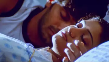 Backdrop to the movie "Kalabha Kadhalan" #1163996