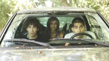 Backdrop to the movie "The Road Within" #252197