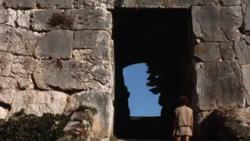 Backdrop to the movie "Nostos: The Return" #1210961