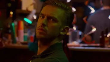 Backdrop to the movie "The Guest" #851141