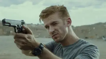Backdrop to the movie "The Guest" #851180