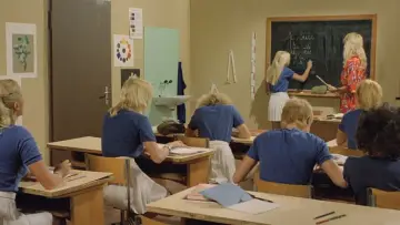 Backdrop to the movie "Six Swedish Girls in a Boarding School" #434048