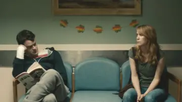 Backdrop to the movie "The Skeleton Twins" #996863