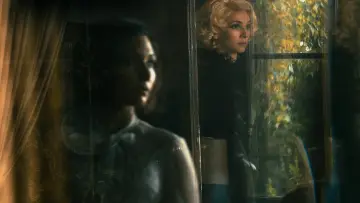 Backdrop to the movie "The Duke of Burgundy" #289369