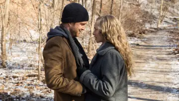 Backdrop to the movie "Fathers and Daughters" #905615
