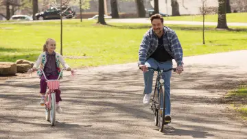 Backdrop to the movie "Fathers and Daughters" #905616