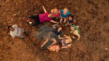 Backdrop to the movie "Pitch Perfect 2" #1215928