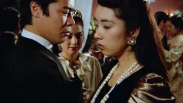 Backdrop to the movie "Female Leopard" #1090147