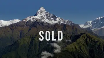 Backdrop to the movie "Sold" #1116099