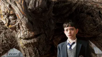 Backdrop to the movie "A Monster Calls" #228546