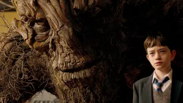 Backdrop to the movie "A Monster Calls" #847880