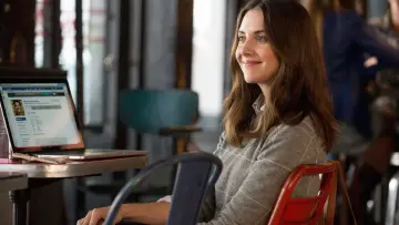 Backdrop to the movie "How to Be Single" #1208536