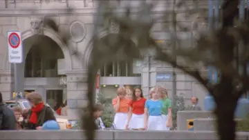 Backdrop to the movie "Six Swedish Girls in Alps" #434114