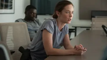 Backdrop to the movie "Sicario" #219293
