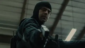Backdrop to the movie "Sicario" #589156
