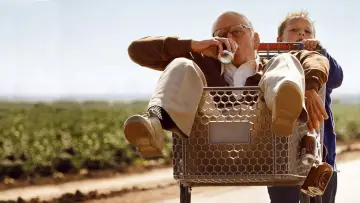 Backdrop to the movie "Jackass Presents: Bad Grandpa .5" #1324253