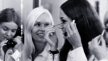 Backdrop to the movie "Swedish Fly Girls" #1169713