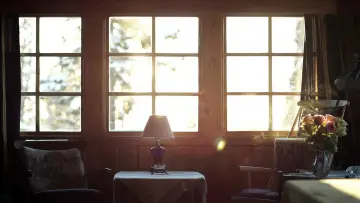 Backdrop to the movie "After You" #1274805