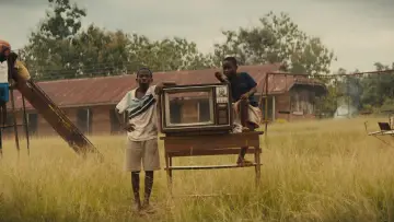 Backdrop to the movie "Beasts of No Nation" #985773