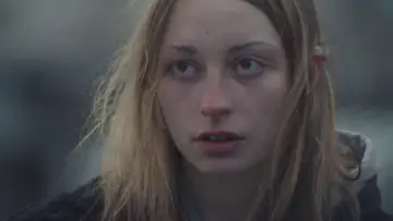 Backdrop to the movie "Heaven Knows What" #1064970