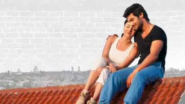 Backdrop to the movie "Galipatam" #1164233