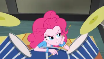 Backdrop to the movie "My Little Pony: Equestria Girls – Rainbow Rocks" #1185950