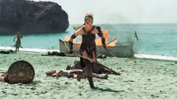 Backdrop to the movie "Wonder Woman" #559649