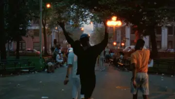 Backdrop to the movie "Paris Is Burning" #870002