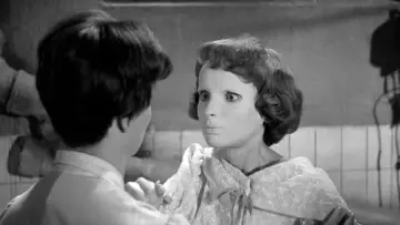 Backdrop to the movie "Eyes Without a Face" #985837