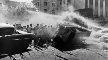 Backdrop to the movie "I Am Cuba" #1054817