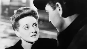 Backdrop to the movie "Now, Voyager" #1041591