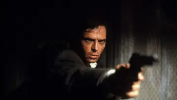 Backdrop to the movie "Murder in the Dark" #1150278
