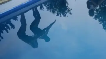 Backdrop to the movie "The Swimmer" #1031259