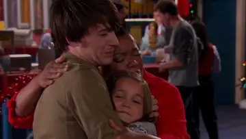 Backdrop to the movie "Merry Christmas, Drake & Josh" #1079044