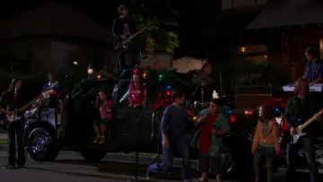 Backdrop to the movie "Merry Christmas, Drake & Josh" #1079092