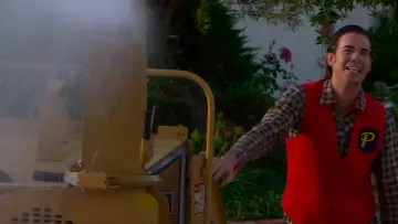 Backdrop to the movie "Merry Christmas, Drake & Josh" #1079123
