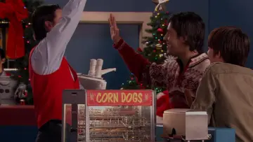 Backdrop to the movie "Merry Christmas, Drake & Josh" #1079128