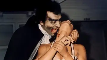 Backdrop to the movie "Blacula" #729539