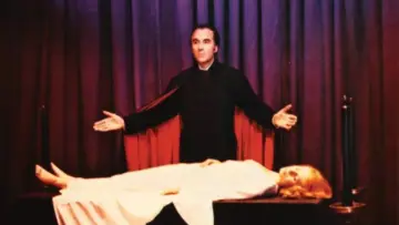 Backdrop to the movie "The Satanic Rites of Dracula" #1045681