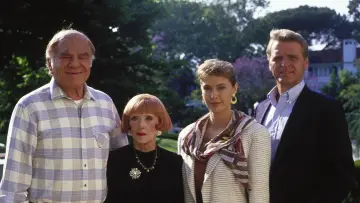 Backdrop to the movie "Wicked Stepmother" #674989