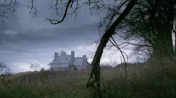Backdrop to the movie "The Resurrected" #1112083