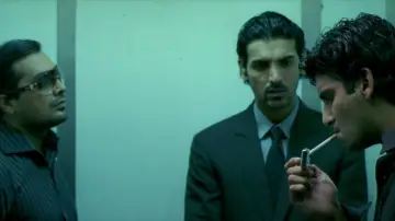Backdrop to the movie "No Smoking" #1133764