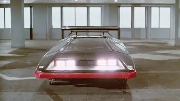 Backdrop to the movie "Black Moon Rising" #424941