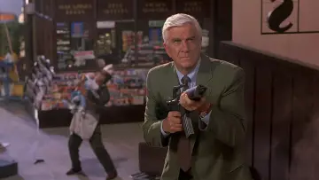Backdrop to the movie "Naked Gun 33⅓: The Final Insult" #636540