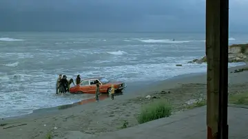 Backdrop to the movie "About Elly" #987550