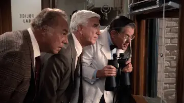 Backdrop to the movie "The Naked Gun: From the Files of Police Squad!" #965427