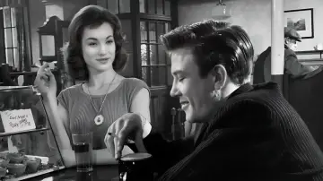 Backdrop to the movie "Saturday Night and Sunday Morning" #1084035
